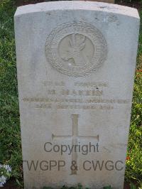 Dar Es Salaam War Cemetery - Martin, H